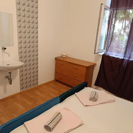 Hostel Klaus